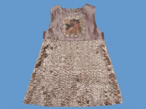 Satynowa sukieneczka ''Romantyczny aniołek'' (2) art. 682 - MN-06-02-1-682